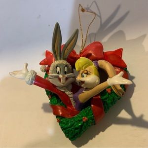 BUGGS Bunny BABS Bunny 1998
Vintage HEART WREATH TREE
Christmas Ornament